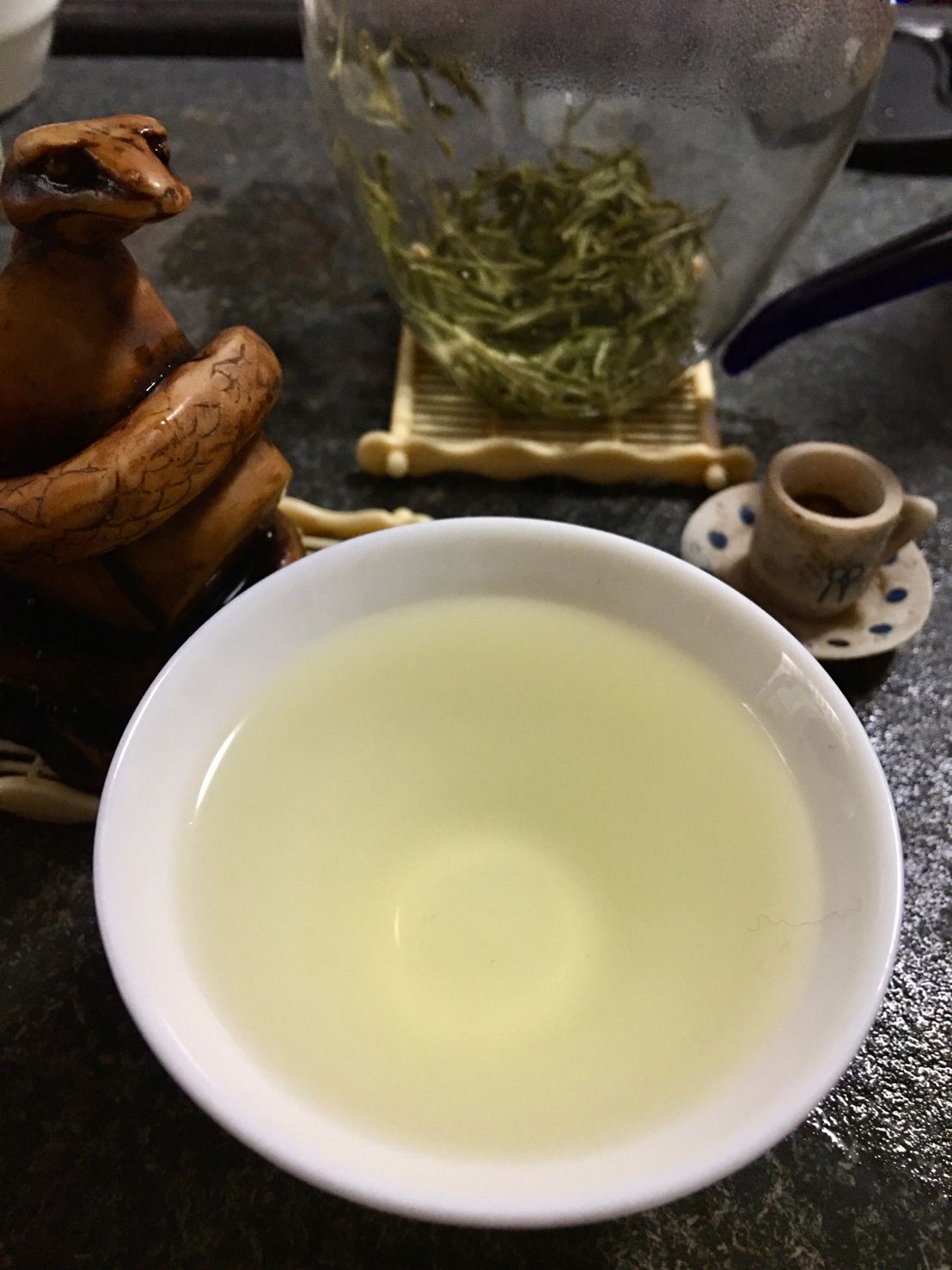 Nán Jīng Yǔ Huā Chá, 南京雨花茶, Nanjing Yuhua Tea, (Rain Flower Green Tea)